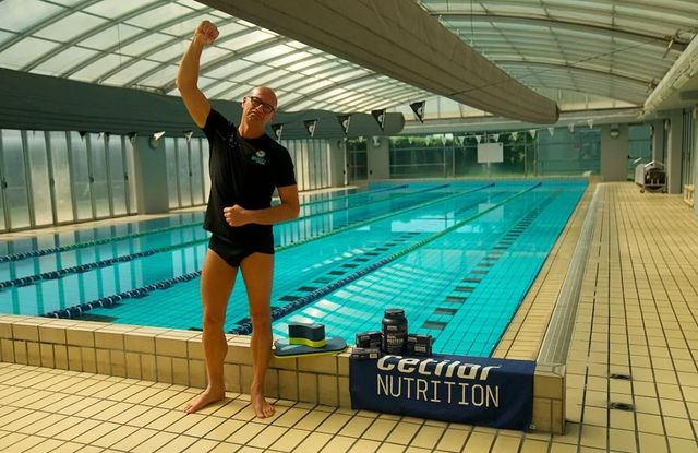Come fare i 1000 metri a nuoto: ritmo, tecnica e sforzo