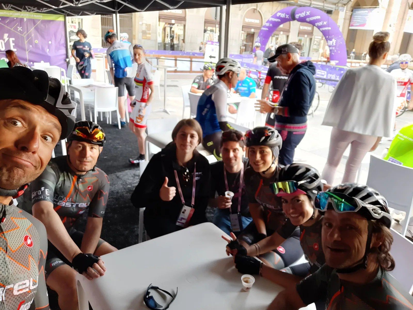 Regole per il ciclista - che pedala da solo o in gruppo