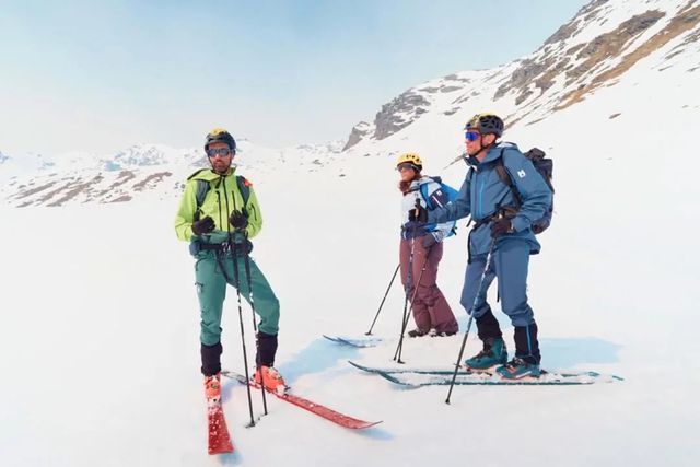 Discesa nello scialpinismo: come adattarsi a ogni tipo di neve