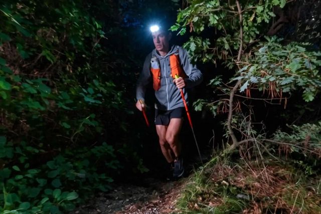 Trail running notturno: come allenarti in sicurezza (e divertirti di più)