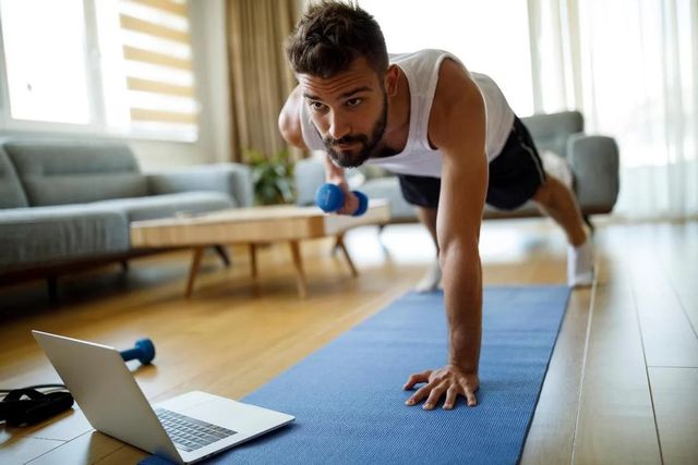 Rimanere in forma: 10 semplici esercizi