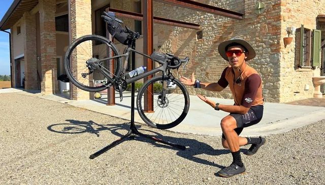 Come preparare la bici gravel perfetta per il bikepacking