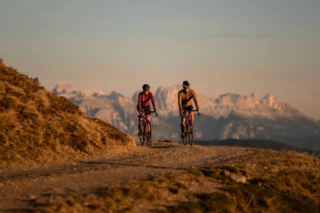 Alto Adige riscoperto: su due ruote tra strada e gravel