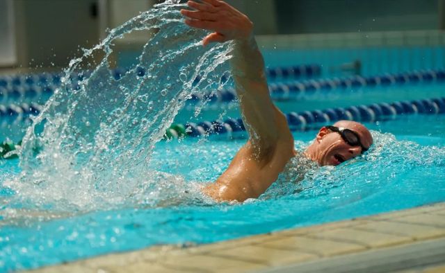 Stile libero: gli esercizi per migliorare la bracciata