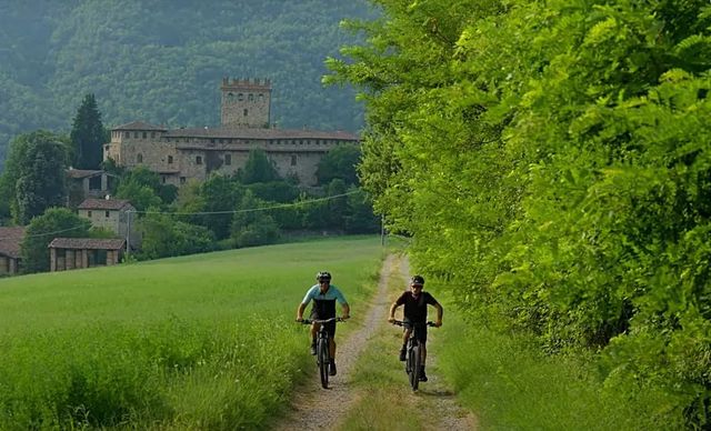 Emilia Bike Experience: viaggio attraverso l'Appennino Piacentino