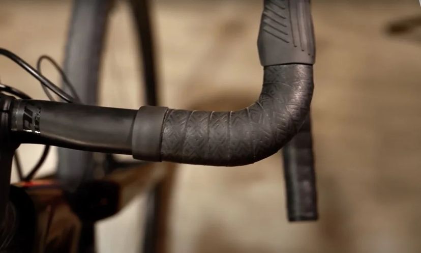 Le 5 differenze tra gravel e bici da corsa