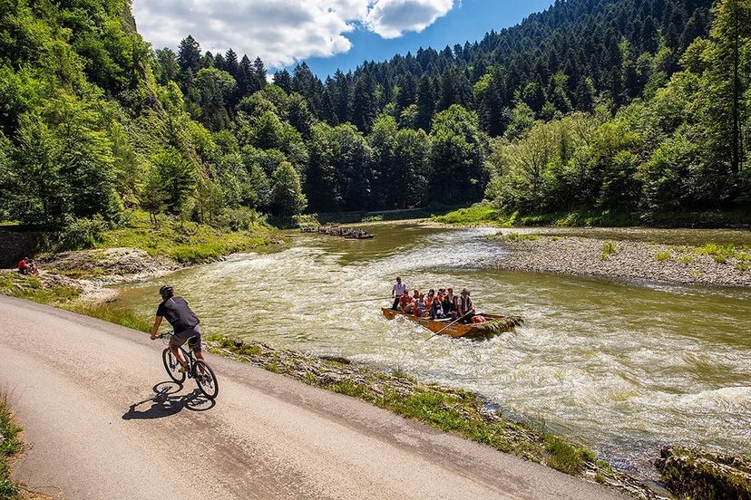 Małopolska in bicicletta (e non solo): natura, cultura e sport su due ruote