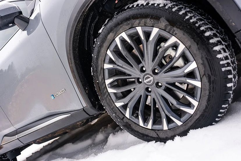 Nissan X-Trail: il SUV ideale per vivere l’outdoor e la neve senza confini