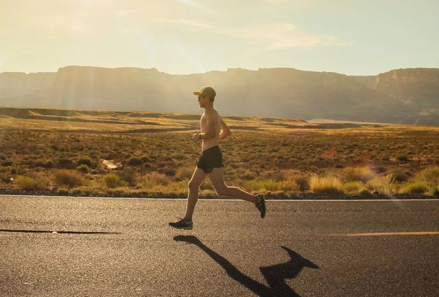 Come migliorare la performance e spunti dal libro Maratoneti e ultrarunner