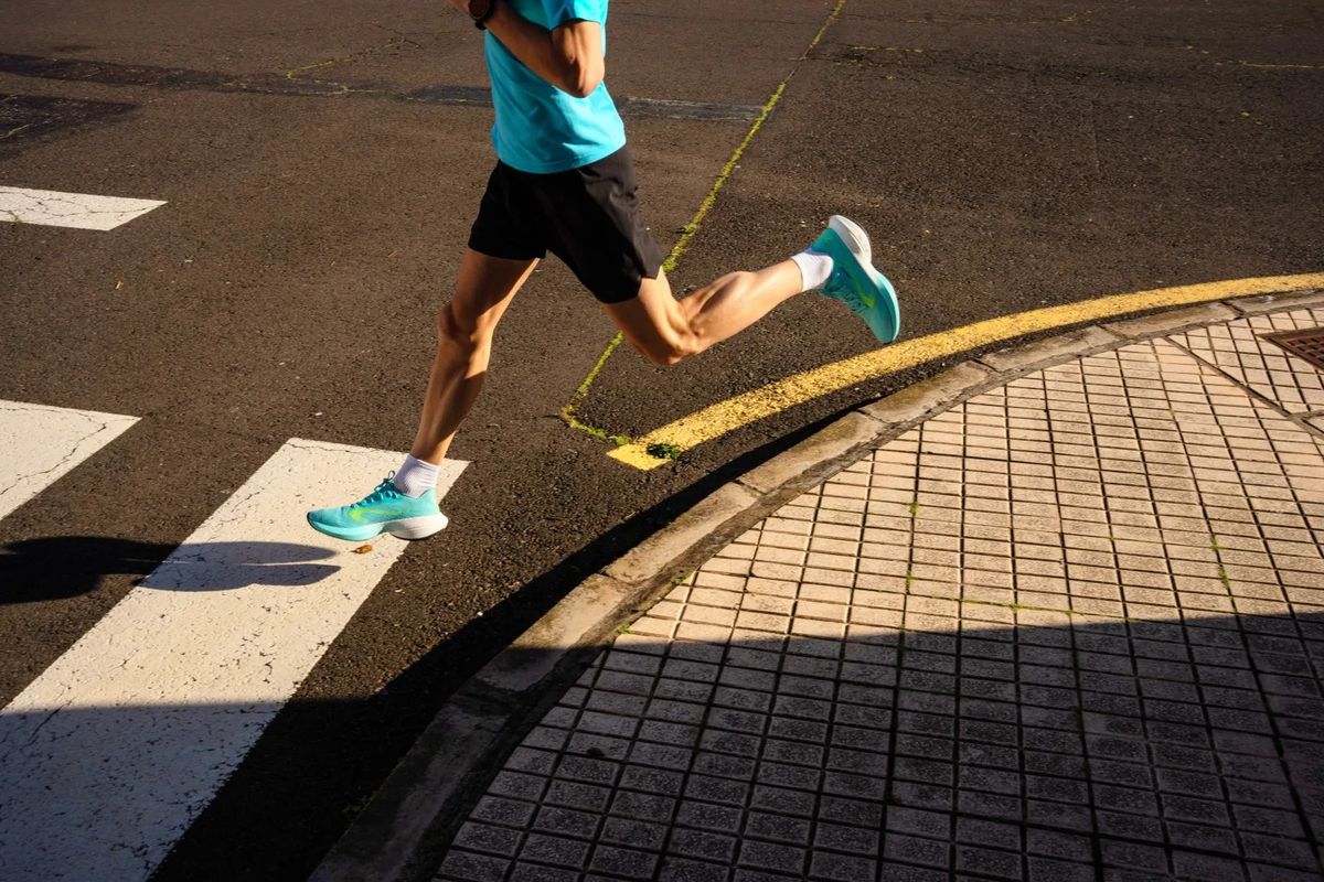 Prendiamo slancio con le scarpe da corsa KD 900 di Kiprun