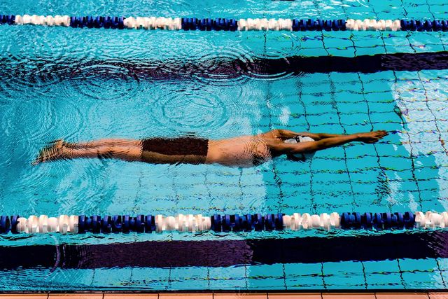 Decalogo per il nuoto libero