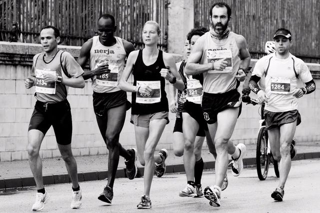 Un protocollo per la caratterizzazione metabolico-meccanica-cinematica del runner