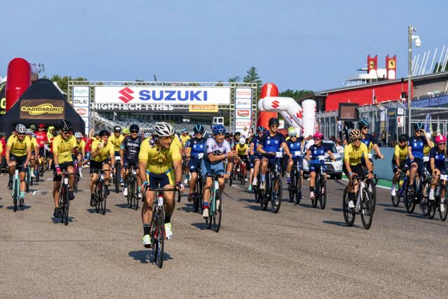 Scendi in pista a Misano e pedala con i campioni (facendo del bene)