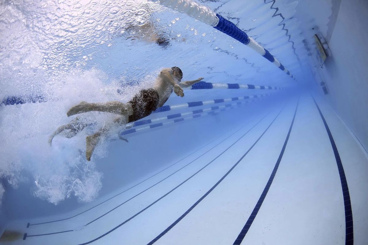 Come risolvere 4 infortuni più frequenti nel nuoto