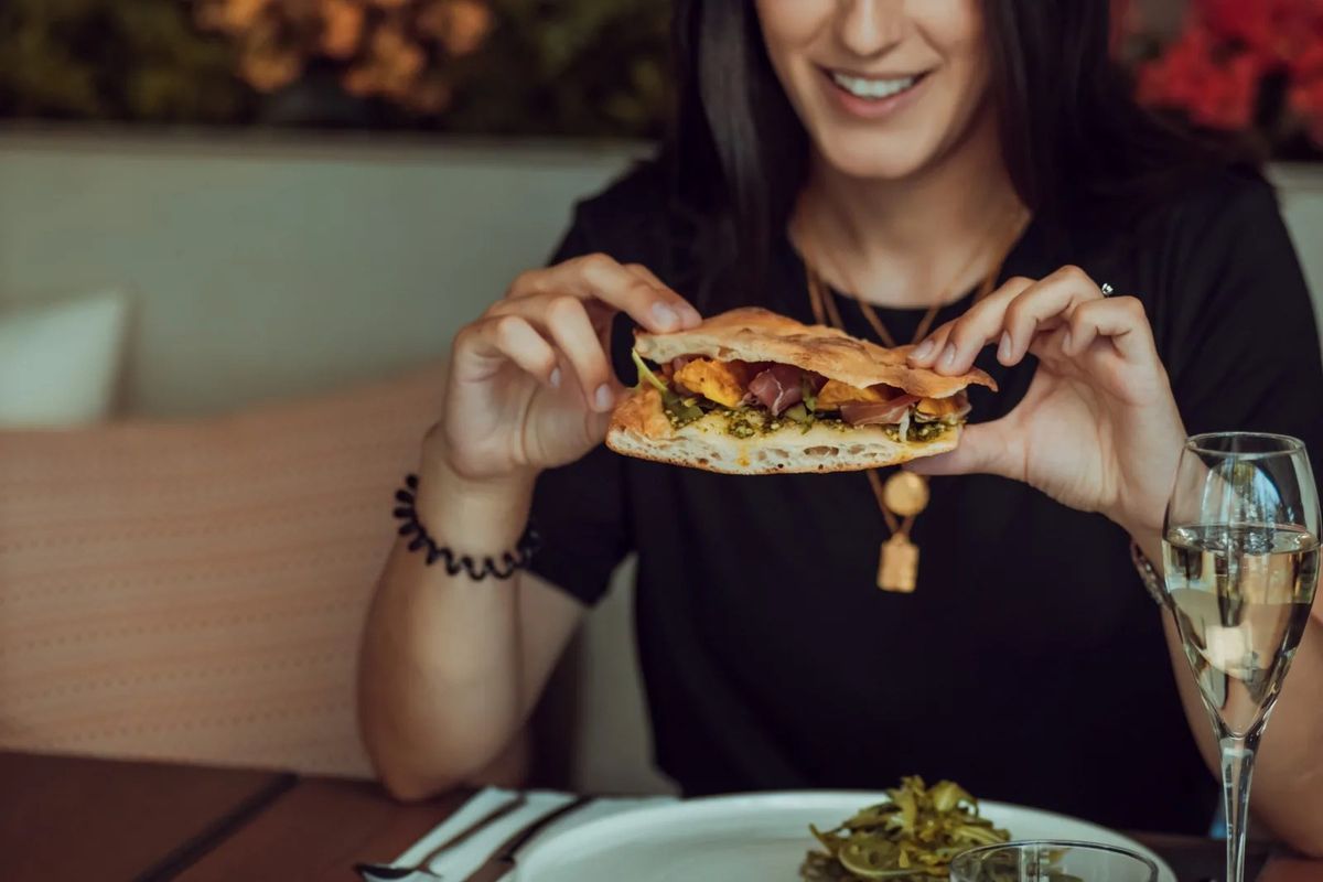 Gli alimenti ad alta densità calorica fanno male?