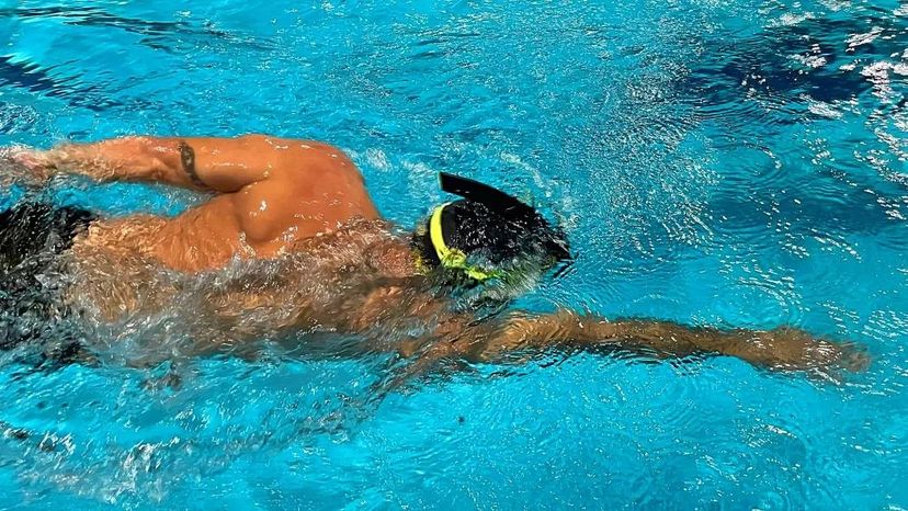 esercizi di tecnica di nuoto con boccaglio