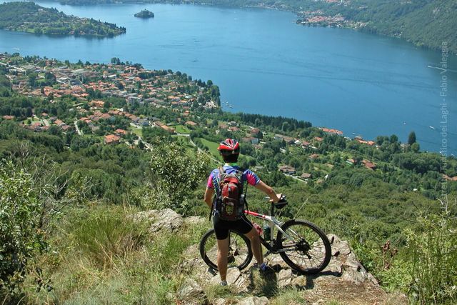 Il Piemonte in bici: alla scoperta del Distretto Turistico dei Laghi