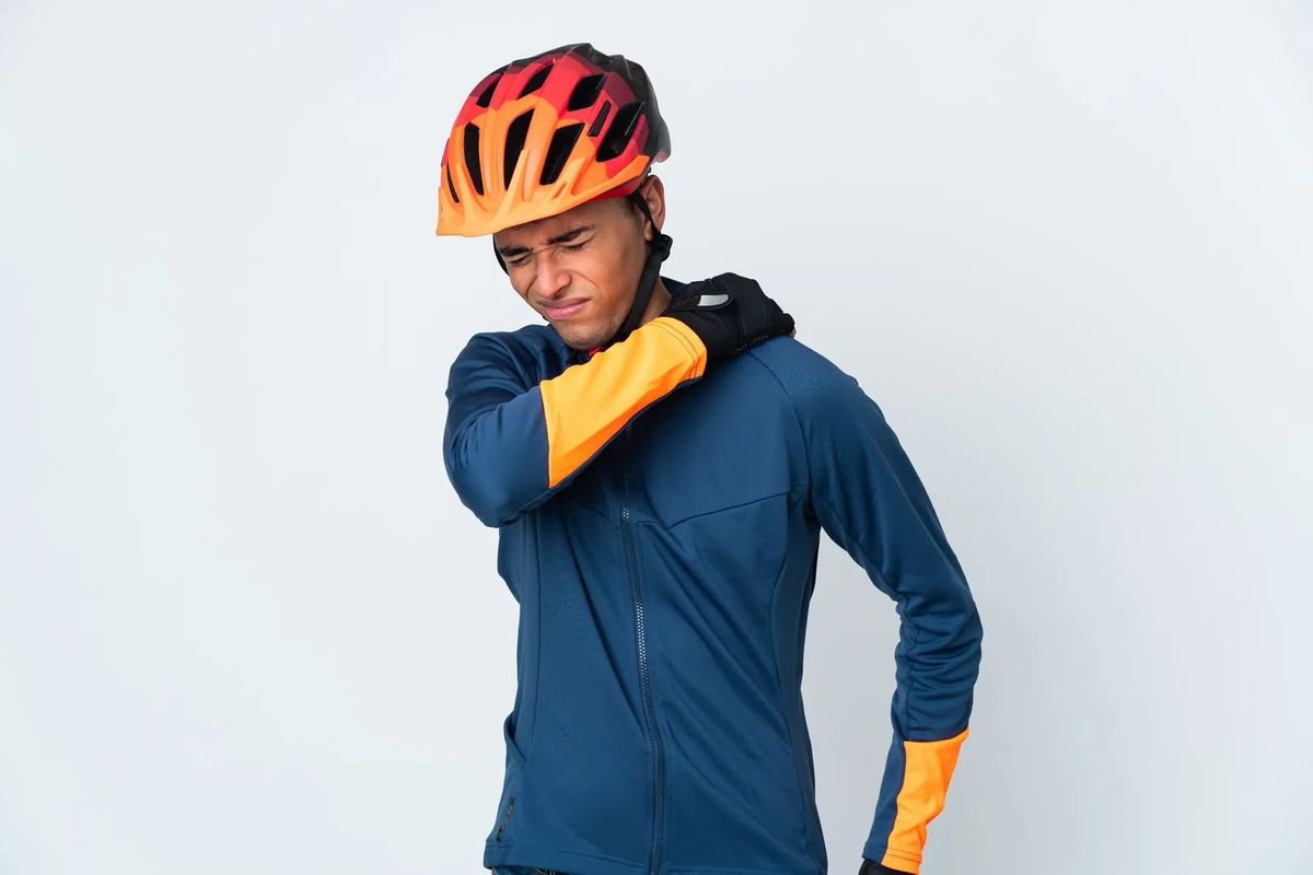 Mal di schiena e bicicletta. 5 possibili rimedi